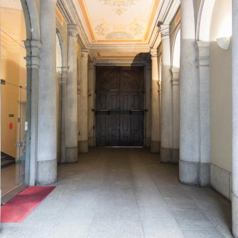 Casa delle colonne - big and elegant apt by Home a porter - Two-Bedroom Apartment - 45