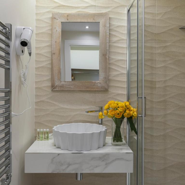 Cavour Suites Guest House - Chambre Double Deluxe - 9