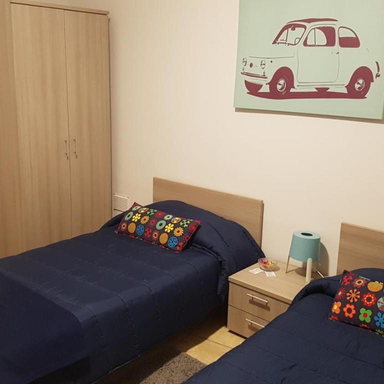 Etna Parking - Twin Room with Private Bathroom - 6