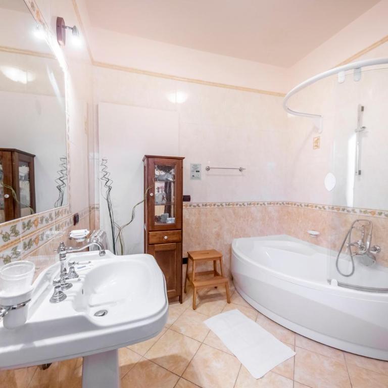 Baronetto B&B - Camera Matrimoniale Superior con Terrazza e Bagno Privato - 1