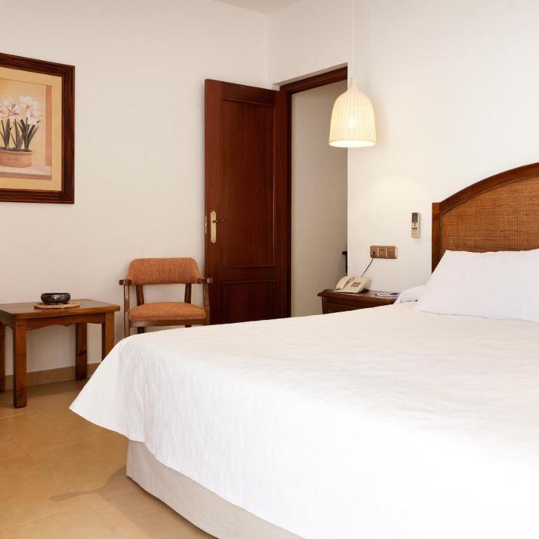 Hotel Antonio - Habitación Doble sin vistas al mar - 2 camas - 2