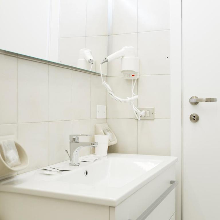 Tourist House Bologna - Fringe - Self check-in - Apartment - 32