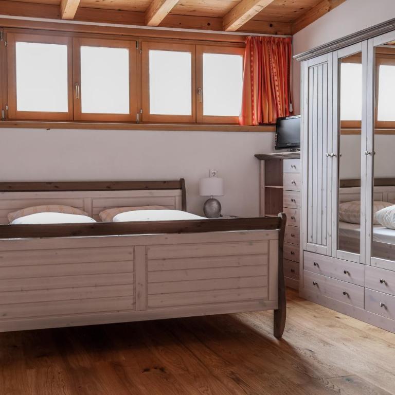 Friedlwirt-Kraftplatz Natur - Chambre Double avec Balcon (2 Adultes + 1 Enfant) - 9