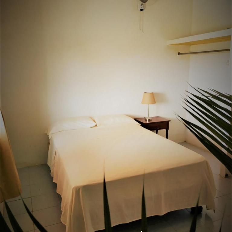 Mambo Ecohostal - Family Room with Sea View - 1