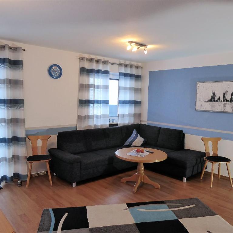 Gästehaus Sonner - Großes Doppel- oder Zweibettzimmer mit Terrasse - 6