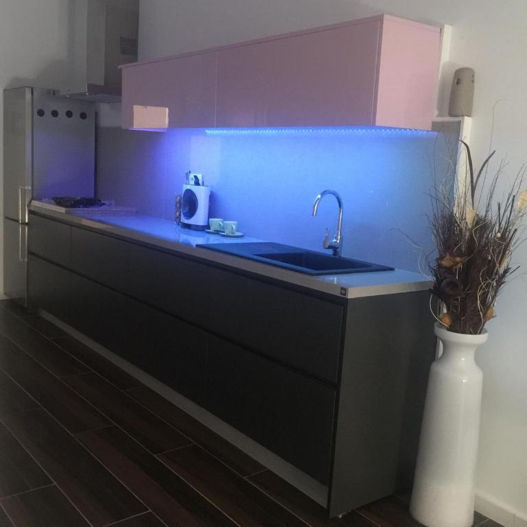 Piso moderno en casco antiguo próximo a la playa - Superior Apartment - 3