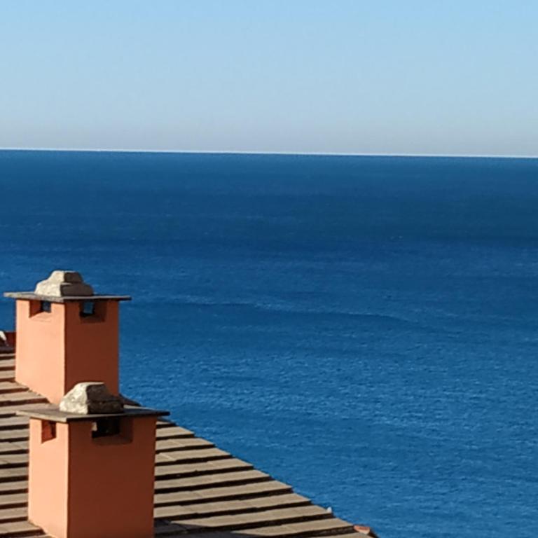 A due passi dal cielo e dal mare - Balcony with Sea View - Appartamento con 2 Camere da Letto, Balcone e Vista mare - 1