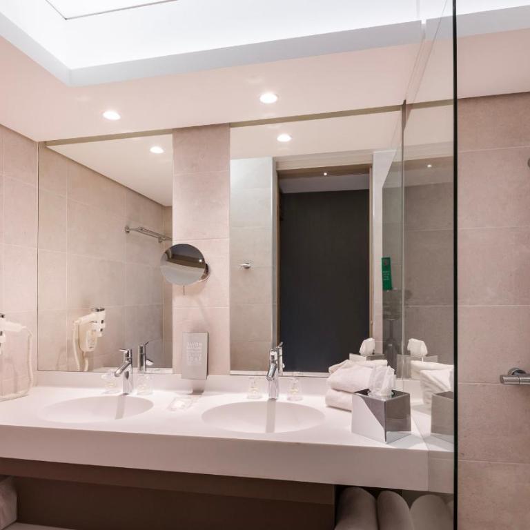 voco Strasbourg Centre - The Garden by IHG - Suite King - 4