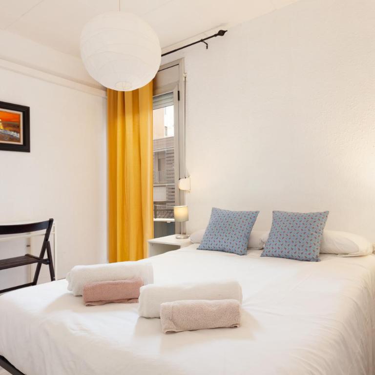 Barnapartments Monumental - Three-Bedroom Apartment - 8