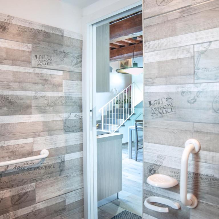 Cascine Home Holidays - Appartamento con 1 Camera da Letto - 10