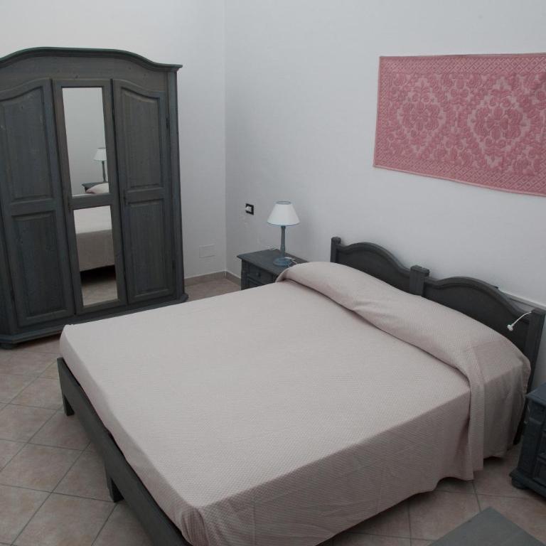 Residence Hotel Monte Ricciu Nuova Gestione - Camera Tripla - 5