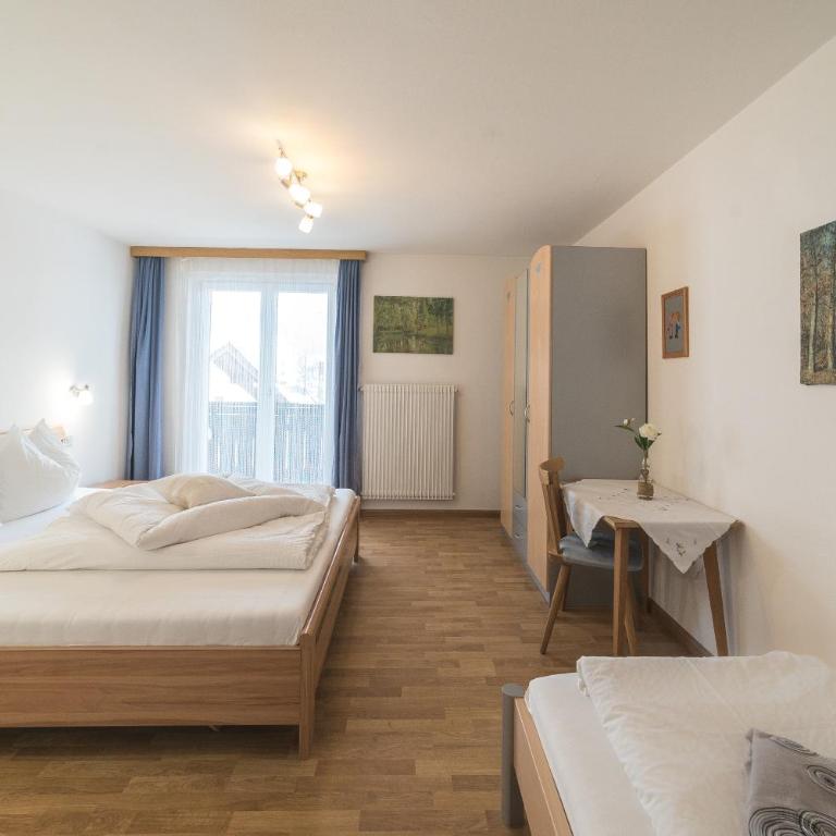 Residence Ortlerhof - Appartamento con 2 Camere da Letto, Balcone, Soggiorno e Vista Montagna - 11