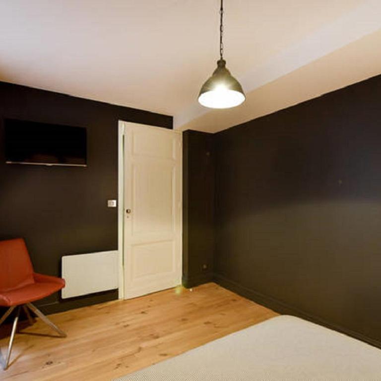 Wonderful T3 in old town - Appartement 2 Chambres - 17