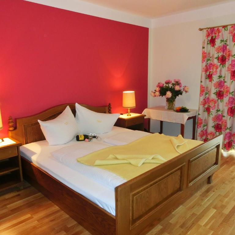 Hotel Posthof - Doppelzimmer mit Seeblick - 1