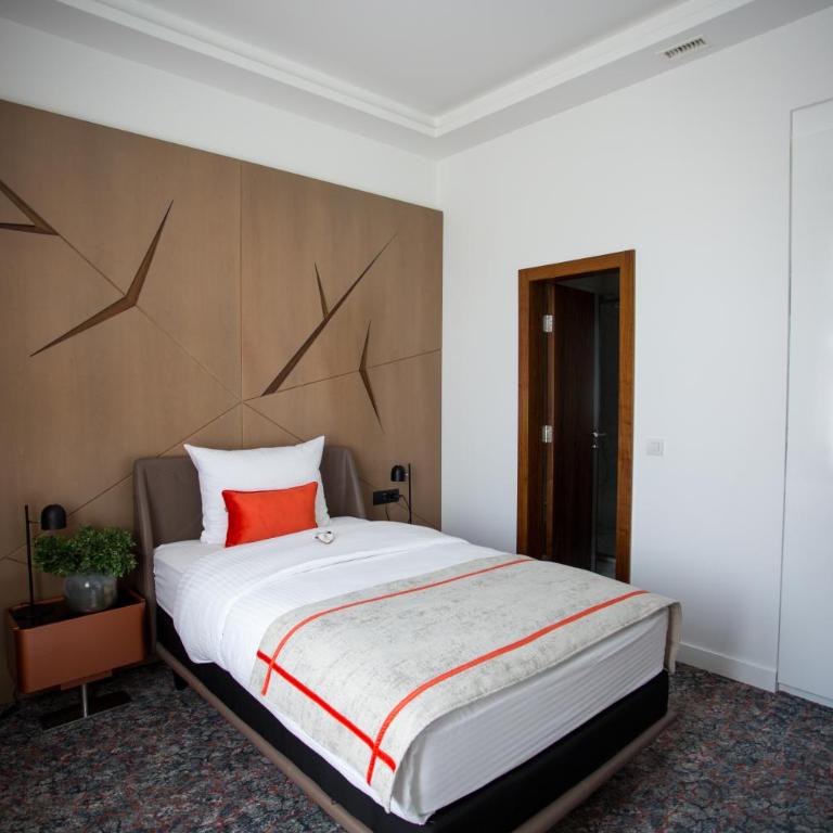 Hotel Austria & Bosna - Superior Jednokrevetna Soba - 5