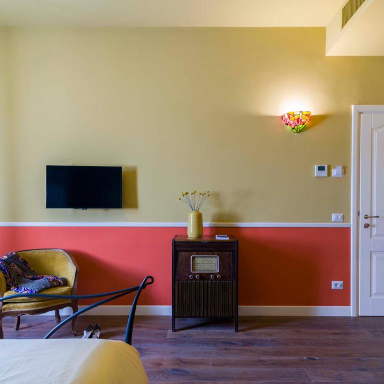 Frími Boutique Rooms b&b - Camera Deluxe (2 Adulti + 1 Bambino) - 3