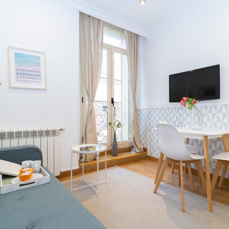 Apartamentos Gran Via - Apartment IV - 2