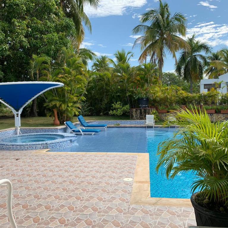 Casa Girardot Condominio El peñon 5 Habitaciones. - Five-Bedroom House - 11