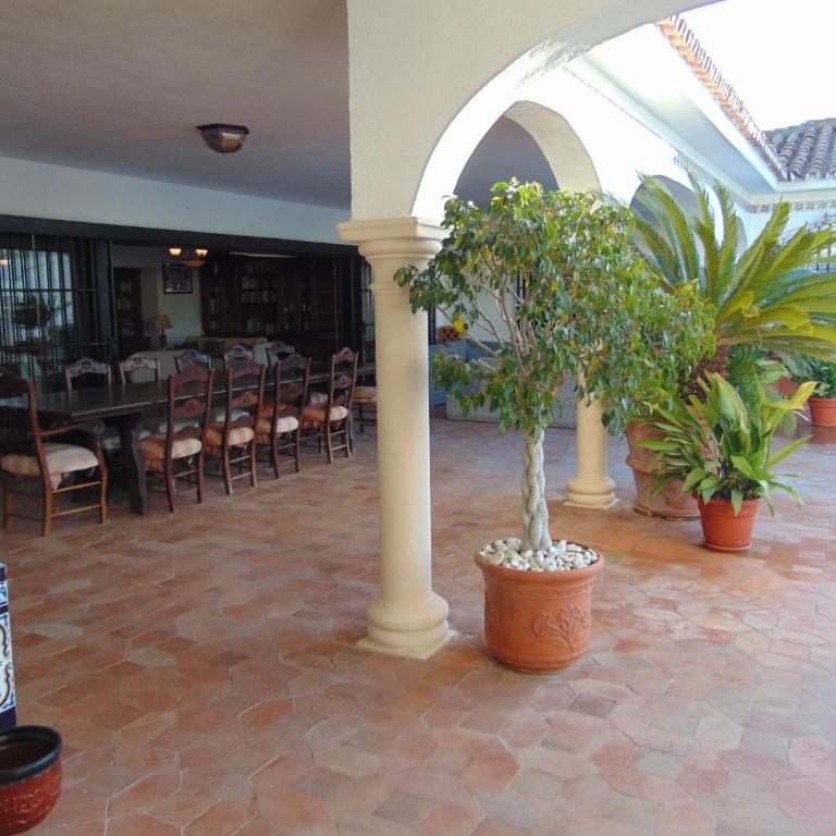 CASA MICHAEL - El Paraiso, Marbella - Villa - 25