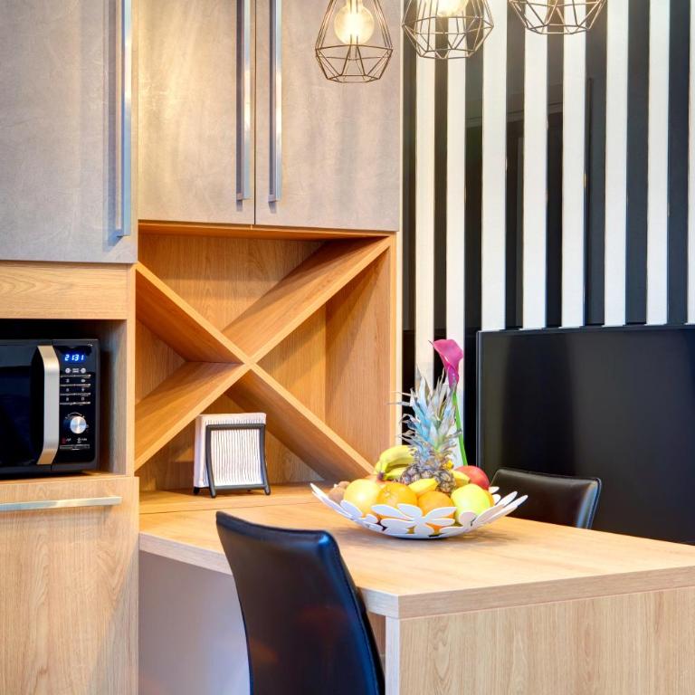 Royal apartments - One-Bedroom Apartment - 8