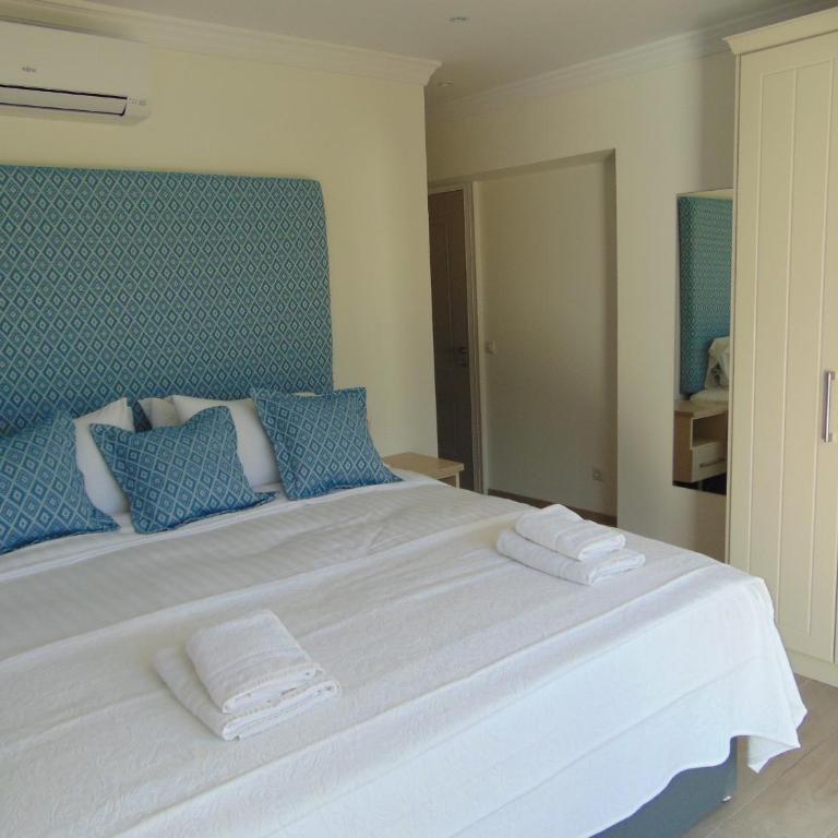 CASA MICHAEL - El Paraiso, Marbella - Villa - 33