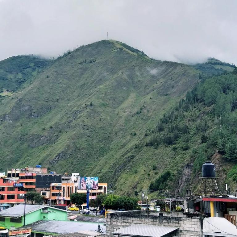 Hostal Viajero's - King Room with Mountain View - 1