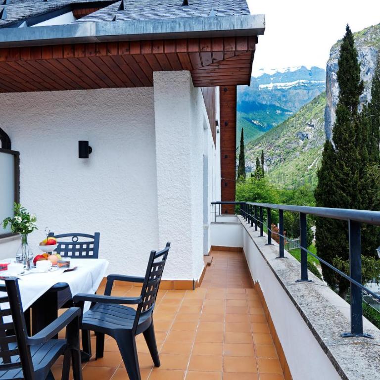 Silken Ordesa - Chambre Double ou Lits Jumeaux avec Terrasse - 2