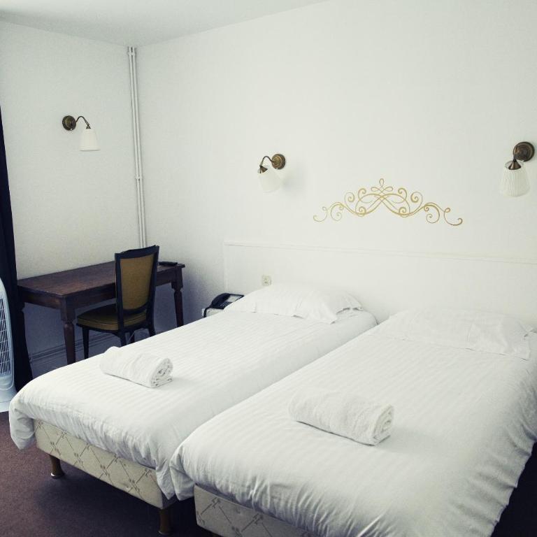 The Old Hotel Ravel Centre - Chambre Lits Jumeaux avec Accès Gratuit au Jacuzzi - 5