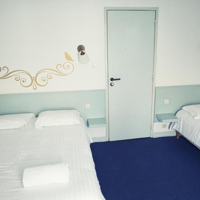 The Old Hotel Ravel Centre - Chambre Triple avec Accès Gratuit au Jacuzzi - 3