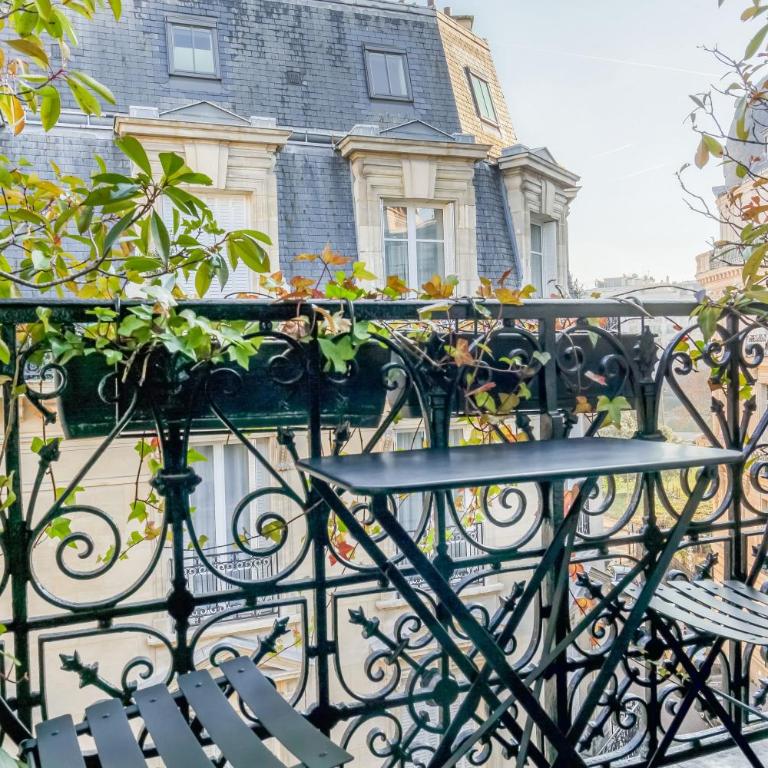 Chalgrin Boutique Hotel - Suite Junior avec Balcon - 3