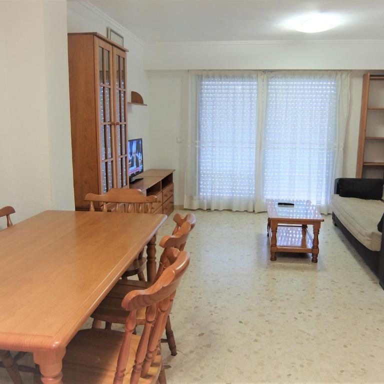 SALINAS III - PLAYA DE GANDIA ( Sólo alquiler Familias ) - Apartamento de 2 dormitorios - 5