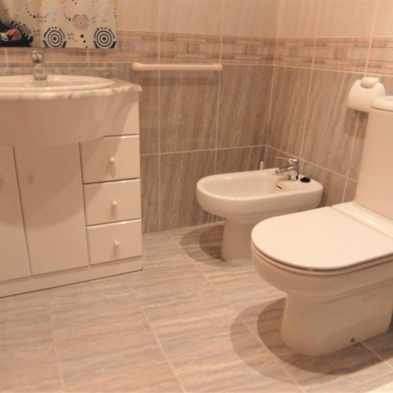 SALINAS III - PLAYA DE GANDIA ( Sólo alquiler Familias ) - Apartamento de 2 dormitorios - 23