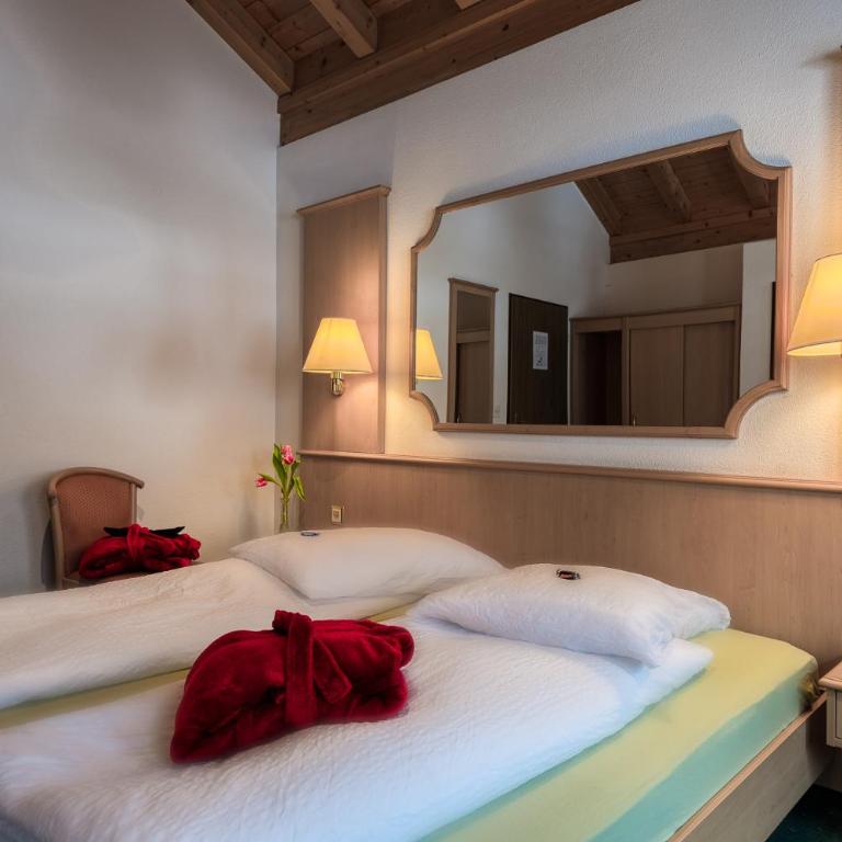 Wellness- und Schneesporthotel Christiania - Doppelzimmer mit Balkon - 4
