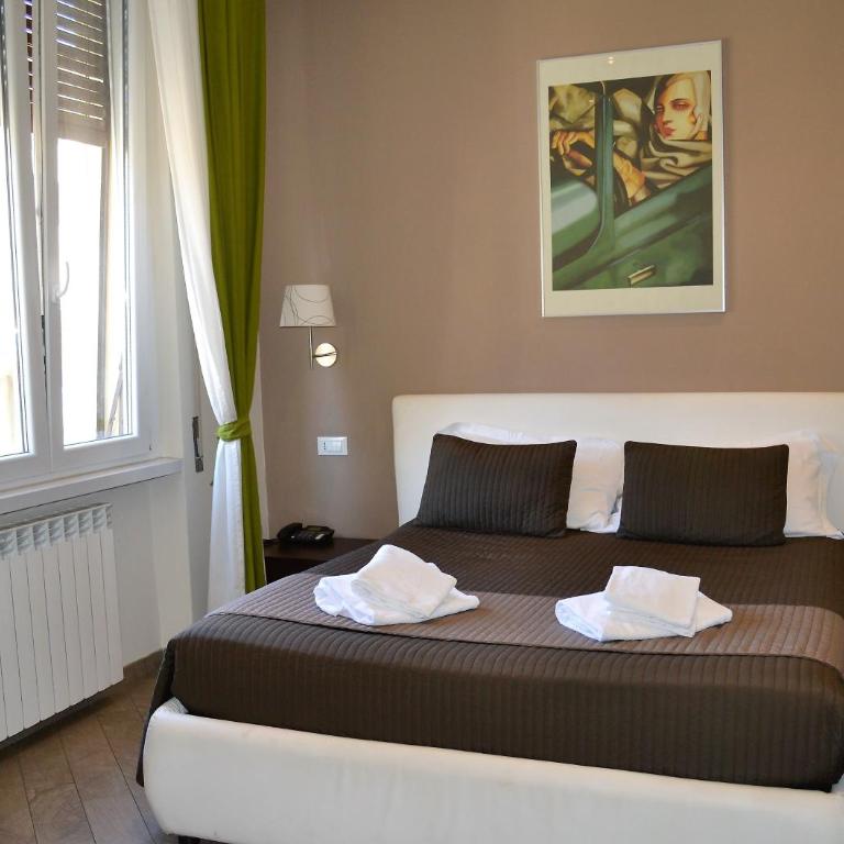 Mia Suites - Camera Matrimoniale - 3