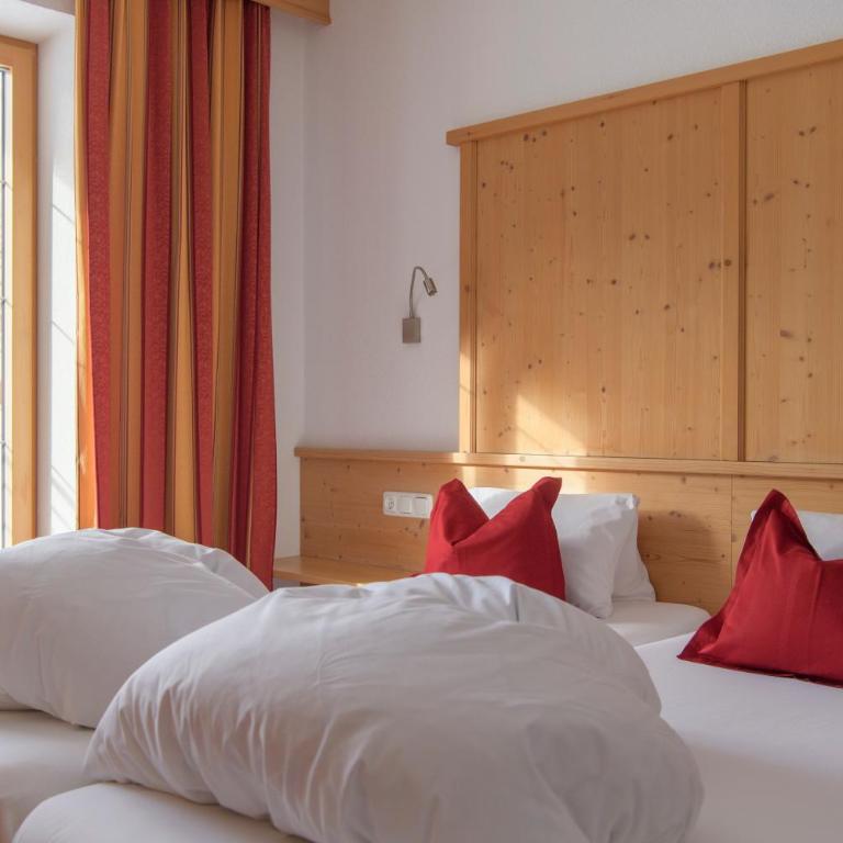 Bacherhof - Doppel- oder Zweibettzimmer - 2