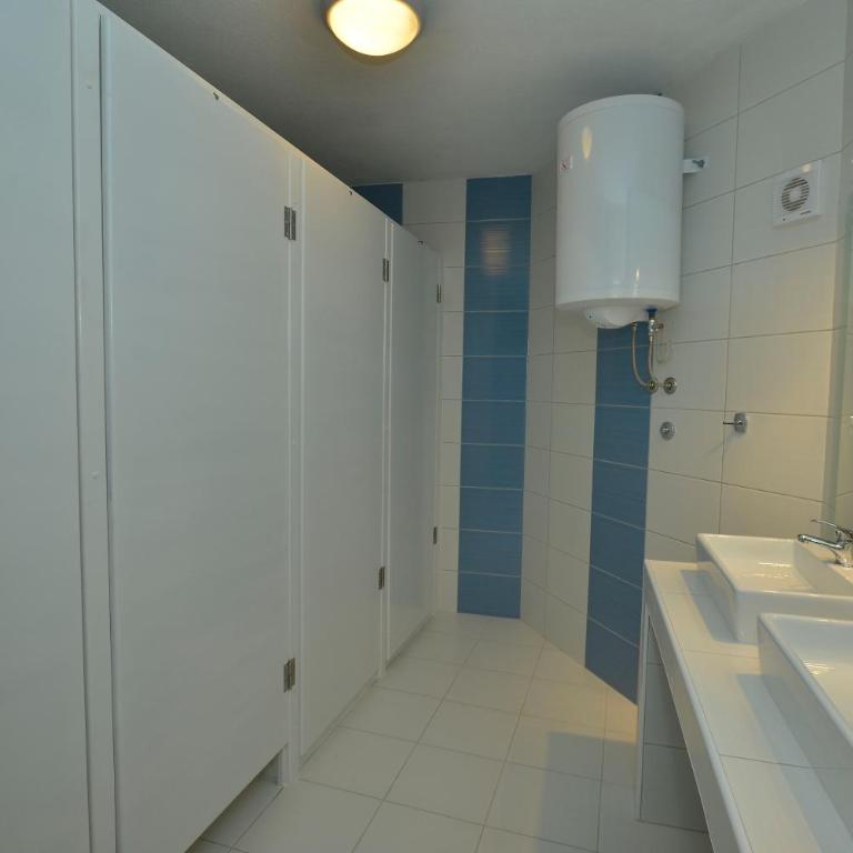 Hostel Bojo - Single Bed in 6-Bed Dormitory Room - 10