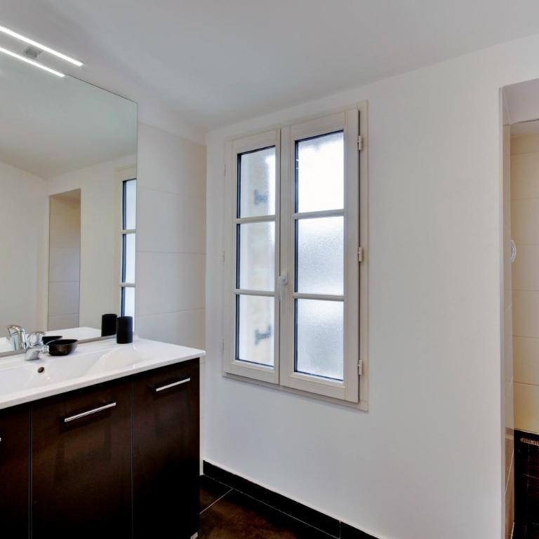 Les Halles et Hauteurs by Cocoonr - Appartement Deluxe - 13