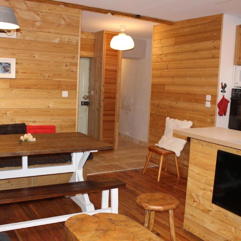 appartement style chalet centre Barcelonnette - Two-Bedroom Apartment - 3