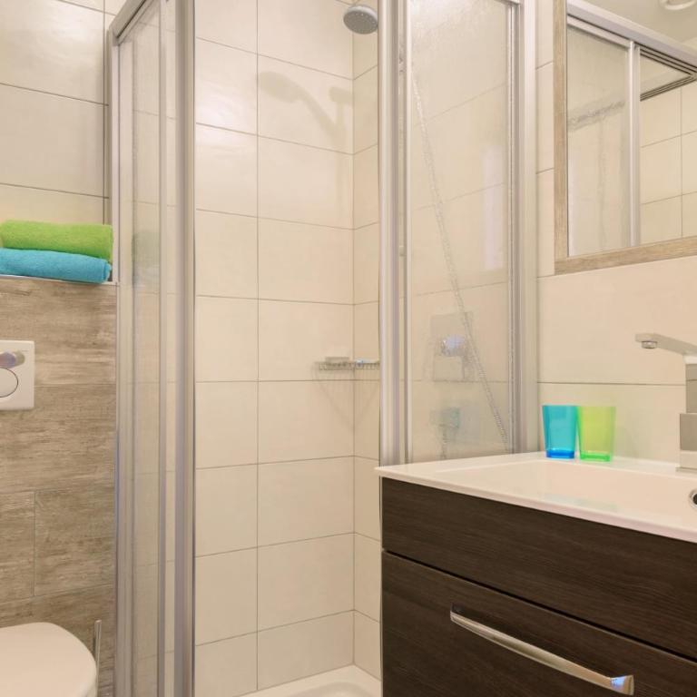 Ambiente - Appartamento con 2 Camere da Letto - 4