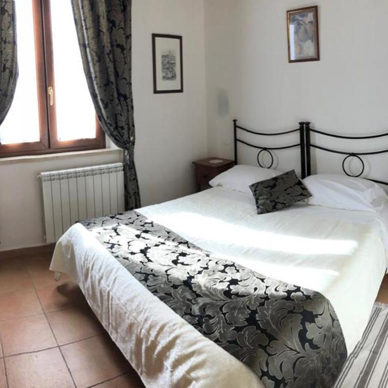 Villa Tuscany Siena - Camera Matrimoniale/Doppia con Letti Singoli - 4