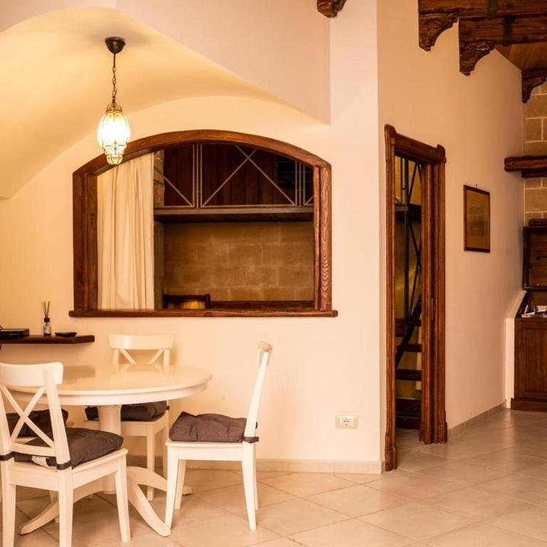 Suite Piazza del Gesù By DomusExtra - Appartamento Standard - 10