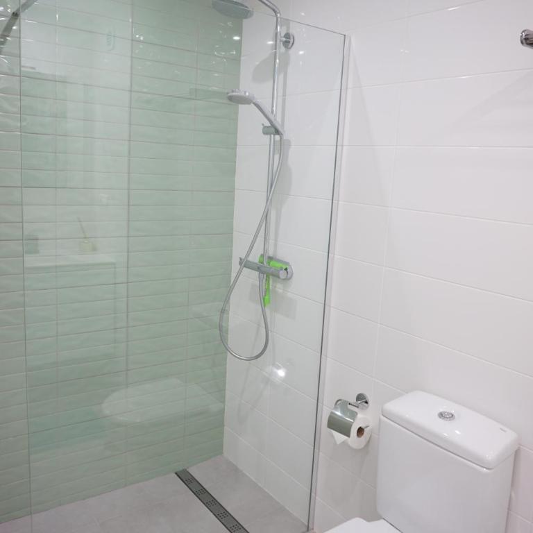 Frontline Beach ground floor with privet garden, Mi Capricho 16 - Apartamento de 2 dormitorios - 16