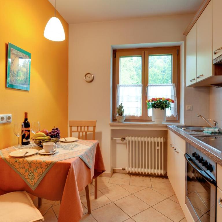 Ferienwohnungen Andrea - Apartment - 3