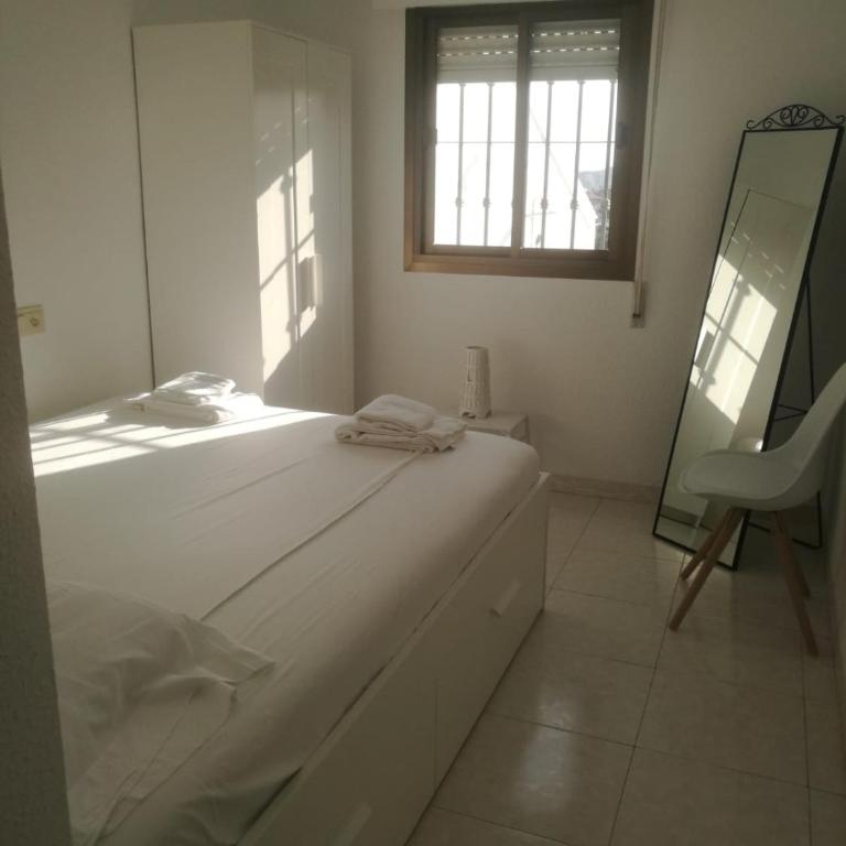 ADOSADO EN NERJA URB FLAMINGO - Casa - 24