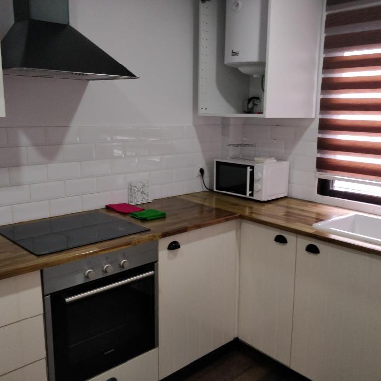 Apartamento cerca de la playa y Ciudad de las Ciencias - Two-Bedroom Apartment - 3