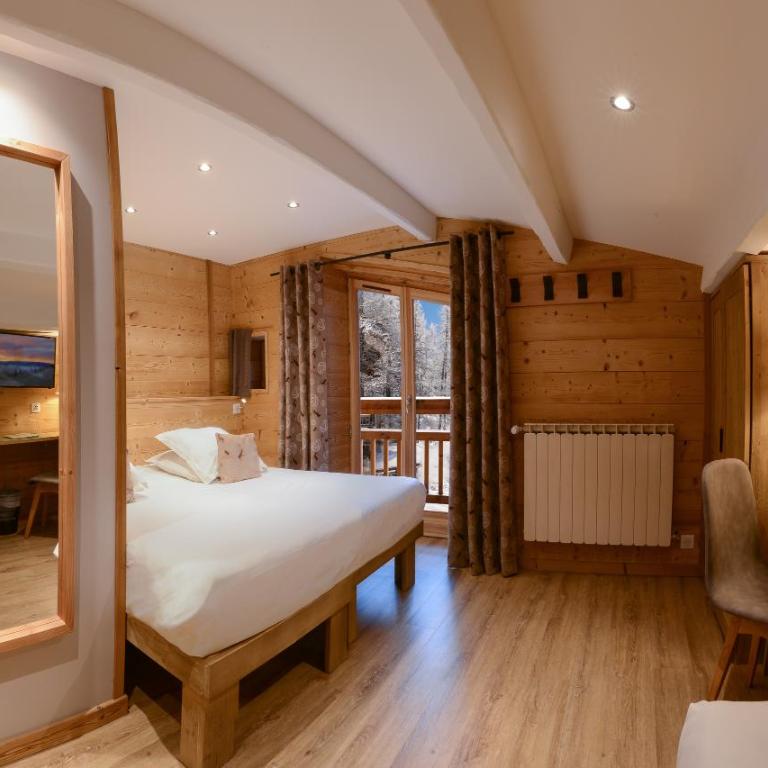 Hotel & Restaurant Les Escondus - Chambre Triple - 1