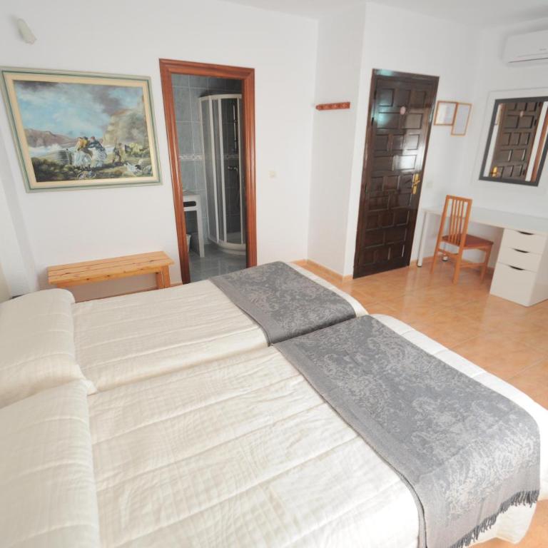 Hotel Goya - Habitación Doble Estándar - 1 o 2 camas - 11