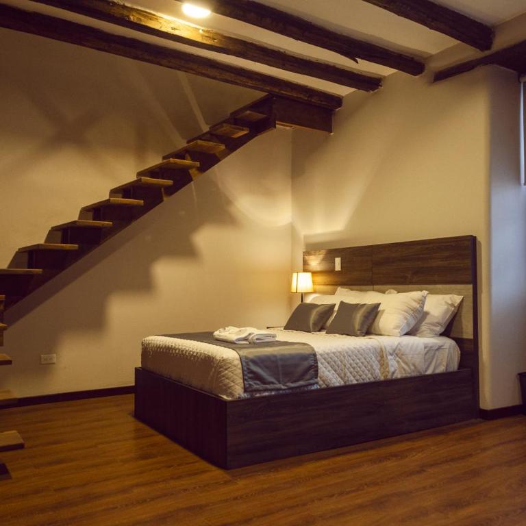 Hotel Raymipampa - Duplex Quadruple Room - 4