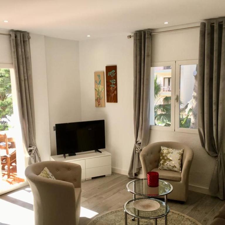 Banus Rentals Apartments Beach&Pool - Apartment with Pool View - 16