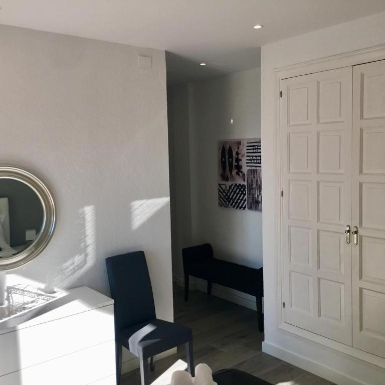 Banus Rentals Apartments Beach&Pool - Apartment with Sea View - 13